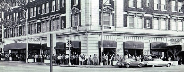 Blackhawk Hotel: Bargain Hunters 10/2/1978